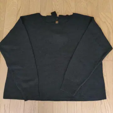 블랙 크루넥 스웨터 L 사이즈