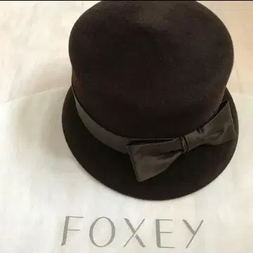 [ 새상품급 ] 시착만 한 상품 FOXEY 폭시 리본 햇