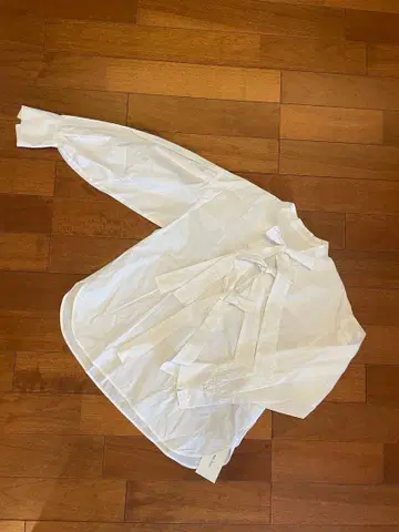 미라 오웬 리본 블라우스 택 포함 새상품