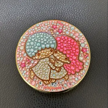 [ 키키라라 ] 비즈 장식 거울 포함 컴팩트