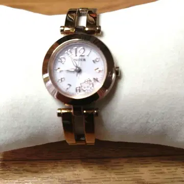 CITIZEN wicca 헬로키티 손목시계