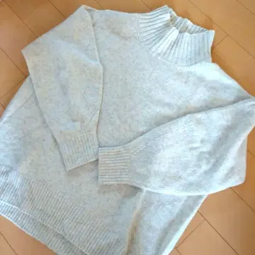 SLOBE INA 하이넥 니트 긴팔 라이트 그레이