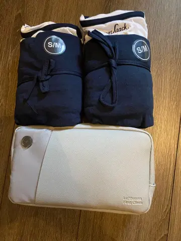 Lufthansa 파자마 & 트래블 파우치