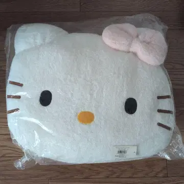 헬로키티 후와후와 쿠션