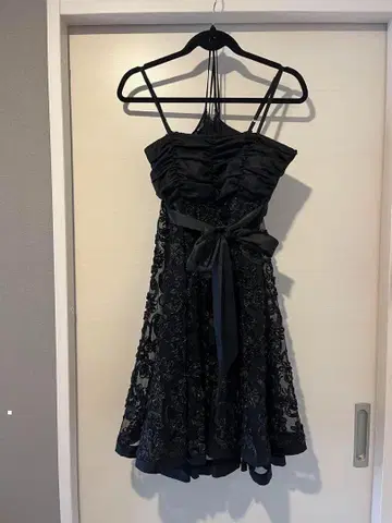 레스트로즈 자매 크리스탈틱 드레스 결혼식