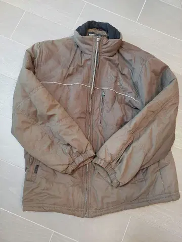 FIRST DOWN 브라운 다운 자켓 L 사이즈