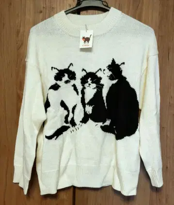 HIKOSEN CARA 니트 스웨터