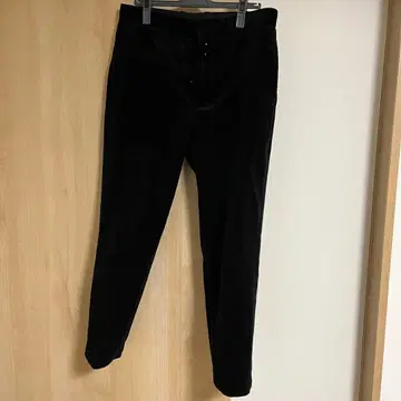 scye 코듀로이 팬츠