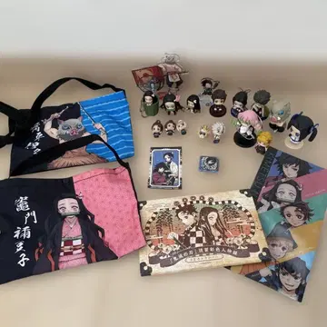 귀멸의 칼날 미니 피규어 아크릴 스탠드 파우치 씰 묶음 판매