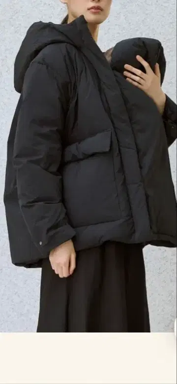 Konny 블랙 다운 자켓 아기띠 대응 M 사이즈