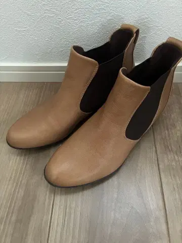 핏핏 25.5 사이드 고어 부츠 카멜