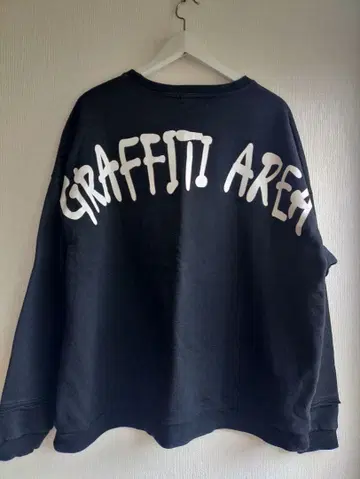 L.H.P (엘에이치피) 백 프린트 맨투맨