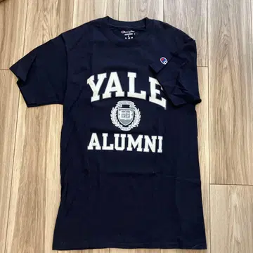 Yale 대학 Alumni T셔츠 S 사이즈 네이비