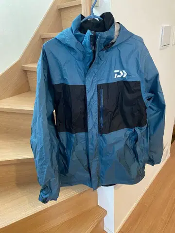 다이와 후드 부착 우비 L 사이즈 DR-3621