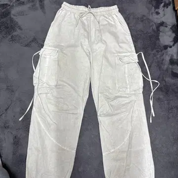 라이트 그레이 카고 팬츠 F 사이즈