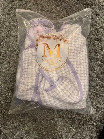 마리문 히메미야 마호레 콜라보 페미닌 트위드 산타