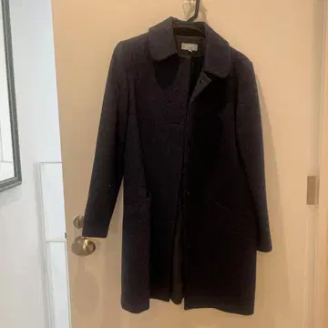 다크 블루 체스터 코트 울 혼방 소재