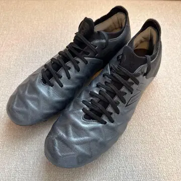 새상품급 KELME 풋살 ZX8012105 26cm