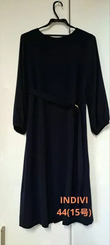 INDIVI 네이비 원피스 긴팔 허리 벨트 포함 15호