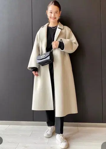 스터닝 루어 스탠 칼라 오버코트