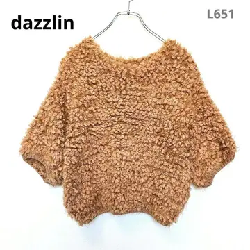 다즐린 상의 숏 기장 오부 소매 브라운 보아 복슬복슬 가을 코디