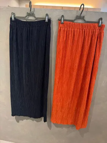 [JF Ready Made] 블랙 오렌지 플리츠 롱 스커트