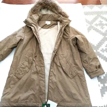 새상품 베이지 플리스 안쪽 충전솜 하프 코트 LL 사이즈 택 포함