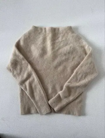 [ 최종 가격 인하 ] Liesse 리에스 라쿤 보트넥 풀오버 니트