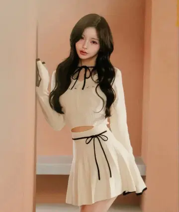 darich 다리치 허리 오픈 리본 디자인 니트 미니 원피스