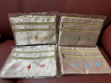 미개봉 새상품! 초코라 BB x 세일러문 Cosmos 파우치 4종 세트