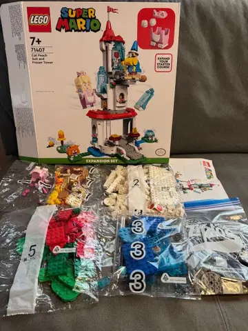 [ 완품 ] 네코피치 파워업 과 얼어붙은 탑 챌린지 7140 레고