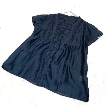 블랙 반팔 튜닉 리본 디자인 M 광택감 앞면 버튼