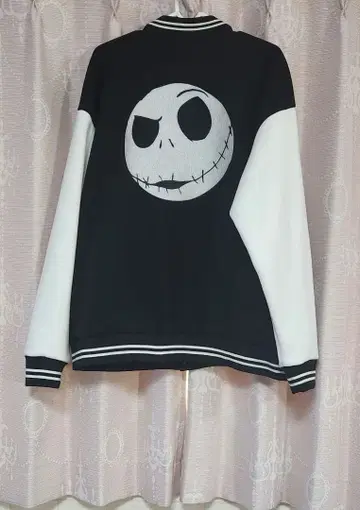 나이트메어 비포 크리스마스 바시티 자켓