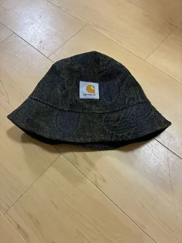carhartt 페이즐리 무늬 버킷 햇