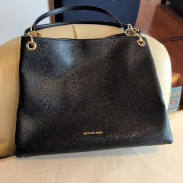 미사용 새상품급 MICHAEL KORS 마이클코어스 가죽 숄더백