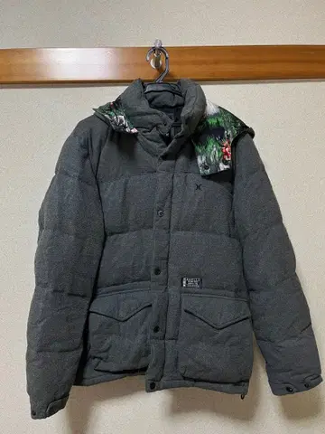 Hurley 후드 부착 다운 자켓 그레이