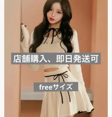 darich 허리 오픈 리본 디자인 니트 미니 원피스