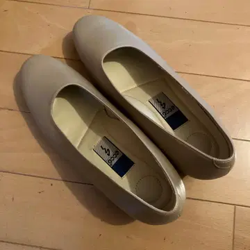 미사용품 ECCO 에코 베이지 사이즈 36