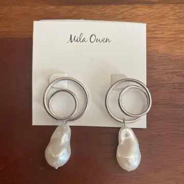 Mila Owen 실버 진주 귀걸이