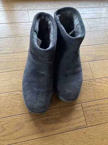 EMU Australia 그레이 어그 부츠