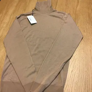 JOHN SMEDLEY 하이 게이지 베이지 터틀 사이즈 S