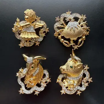 새상품급 별자리 모티브 브로치 4개 세트