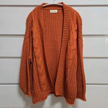 큐브 슈가 오렌지 가디건 긴팔