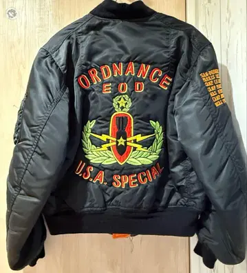 올댄스 EOD MA-1 자켓