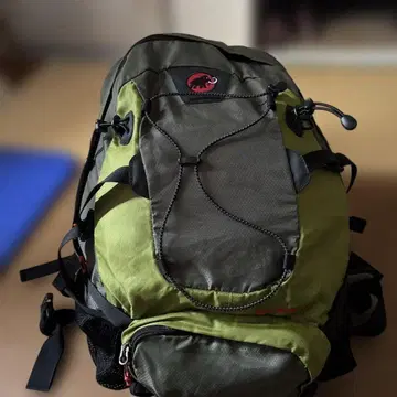 레어 아이템! 생산 종료 MAMMUT 백팩 2510-1220 올리브 그린