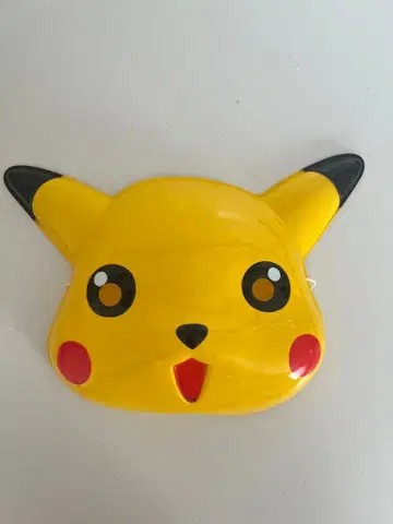 피카츄 가면 헤이세이 레트로