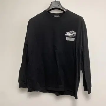 CLUCT 폴리스카 그래픽 긴팔 T셔츠 M