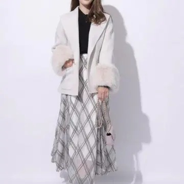 정가 5만엔 아푸와이저 리셰 소매 퍼 숏 리버 코트 M 사이즈