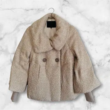 UNTITLED 베이지 다운 자켓 사이즈 2