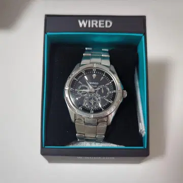 세이코 WIRED 솔라 손목시계 V14J